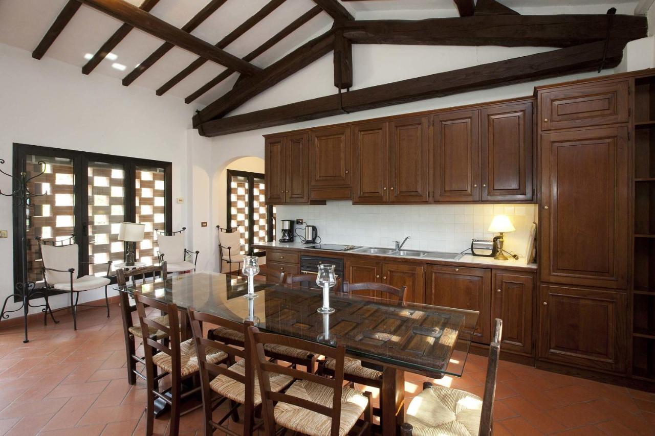 Podere Capitignano Borgo San Lorenzo Bilik gambar